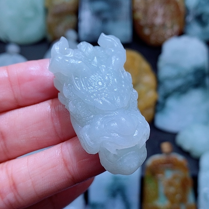 定制翡翠未镶嵌翡翠