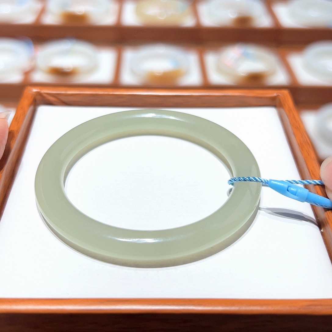 和田玉手镯 50/51未镶嵌