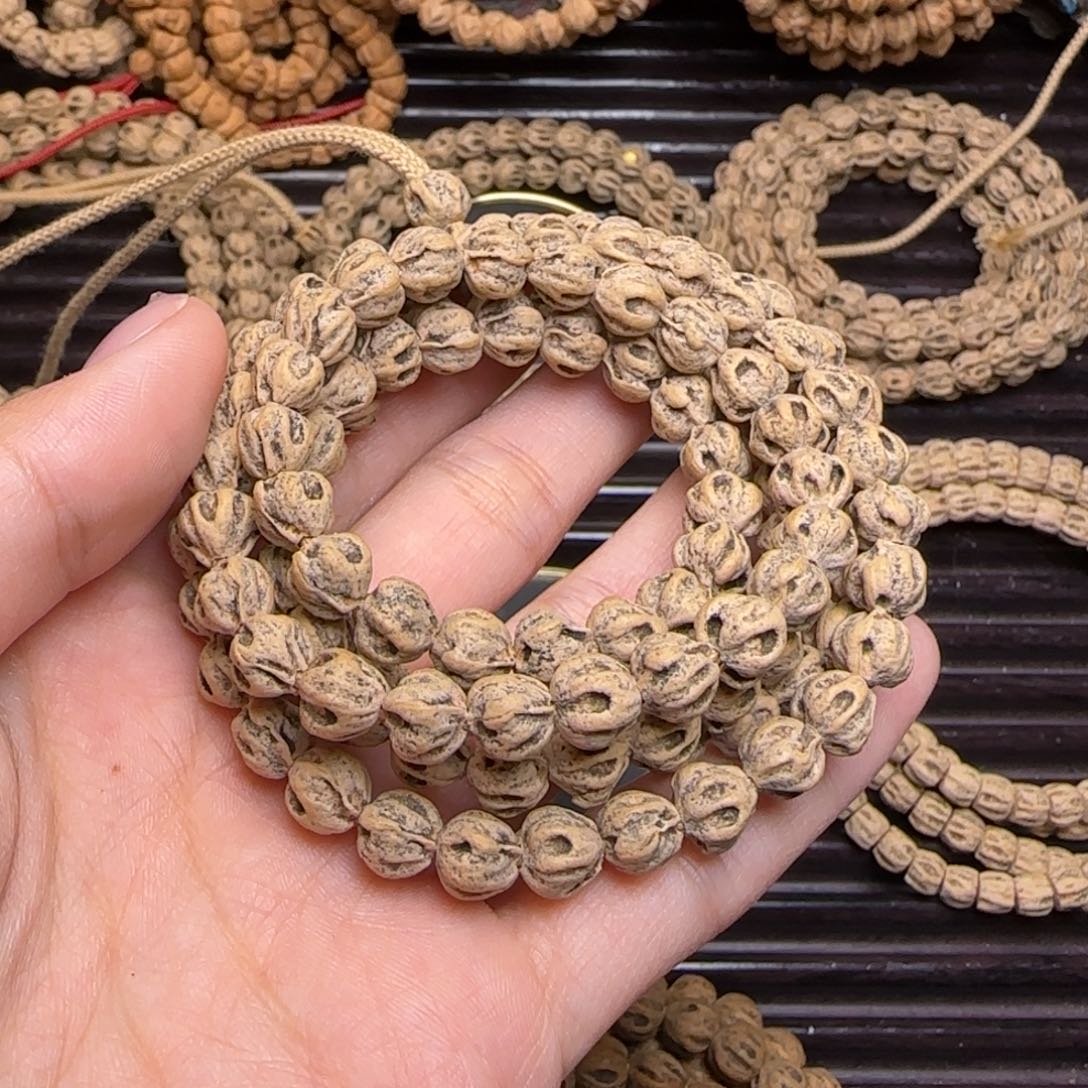 柏香籽/百香籽吊坠功****?