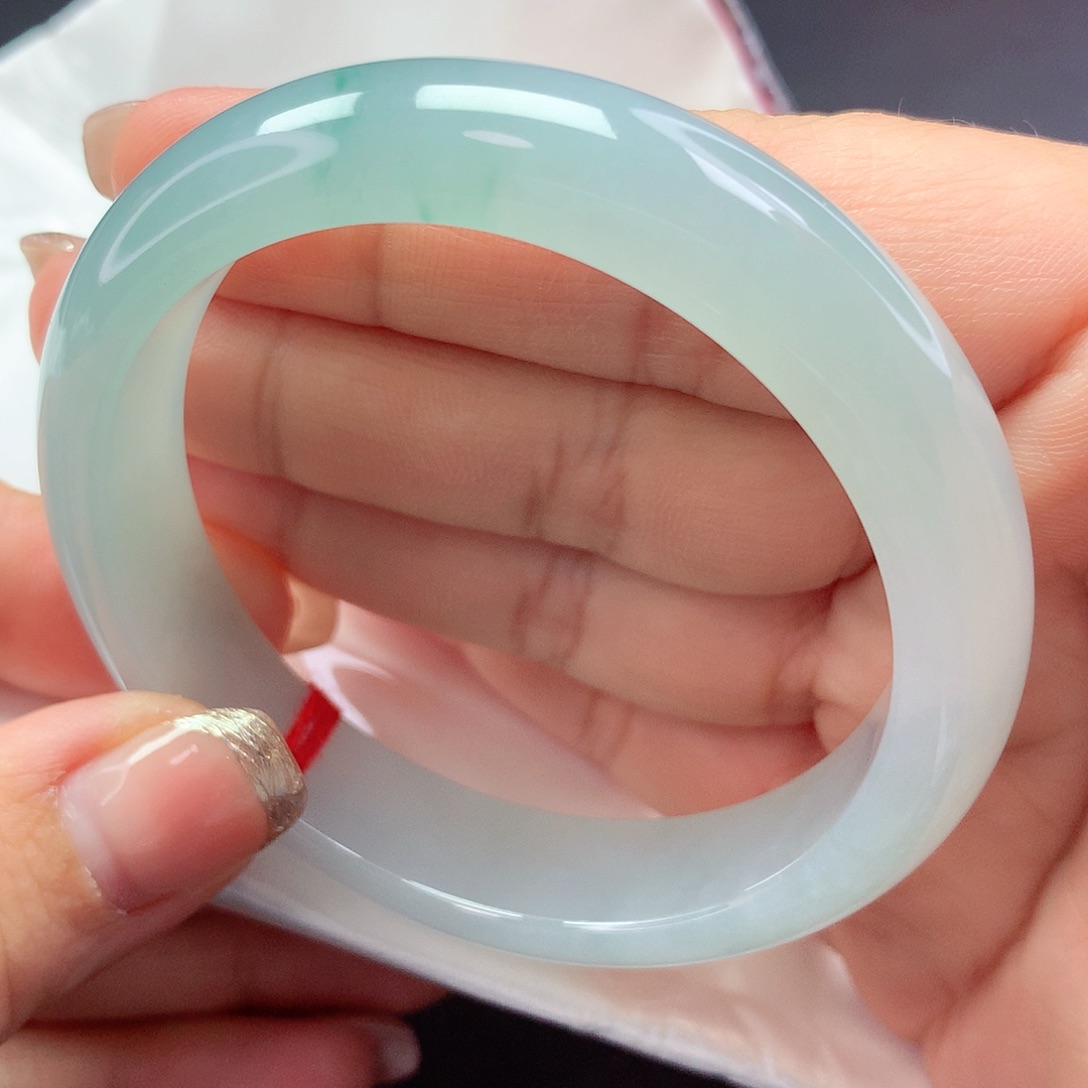 【闪购商品】翡翠手镯未镶嵌a 86301