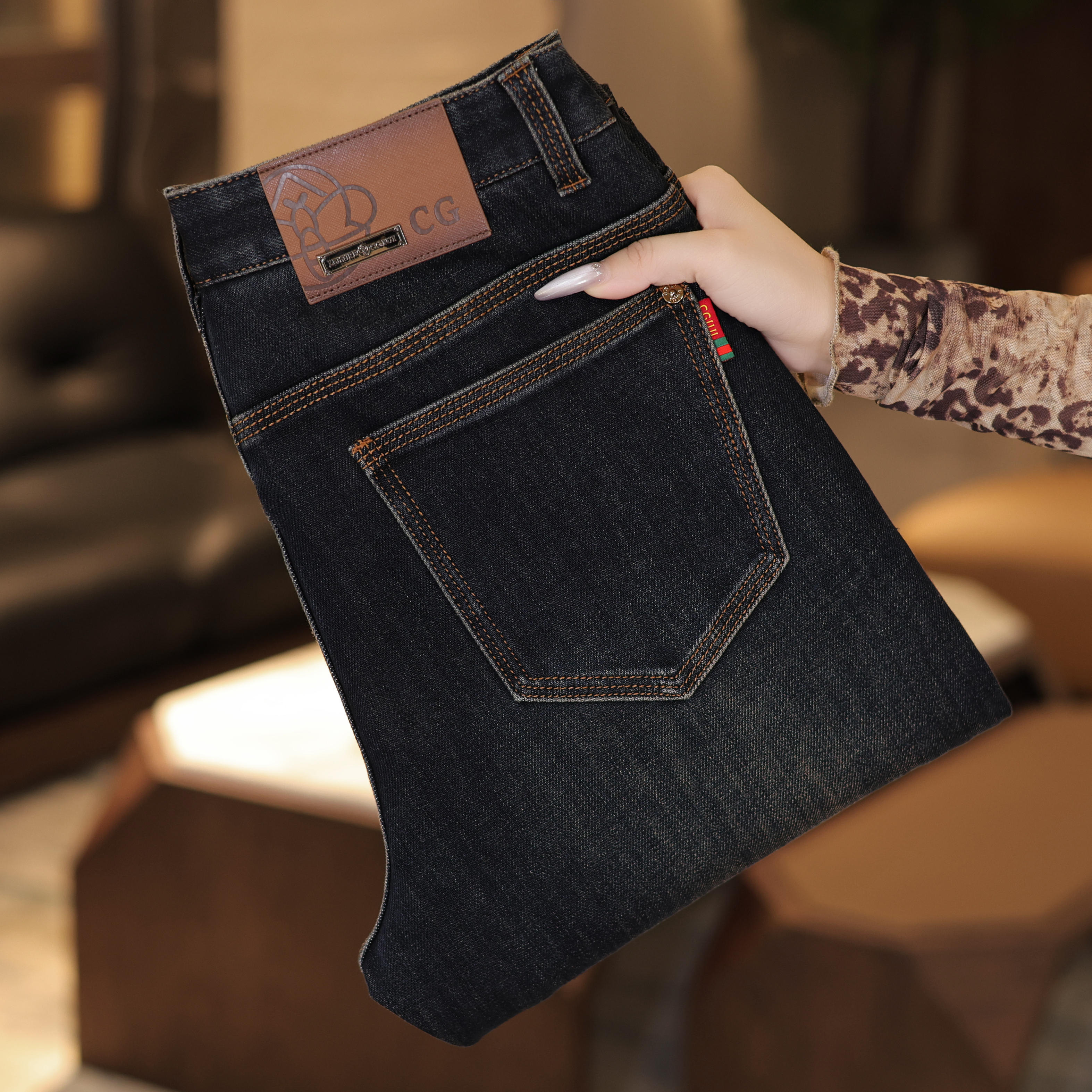 【CGIUI】秋冬新款复古港风三本针男士合体小直筒牛仔裤