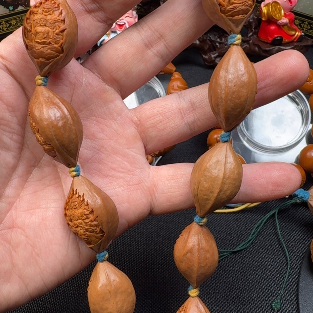 戴***快手串/手链橄榄核生肖