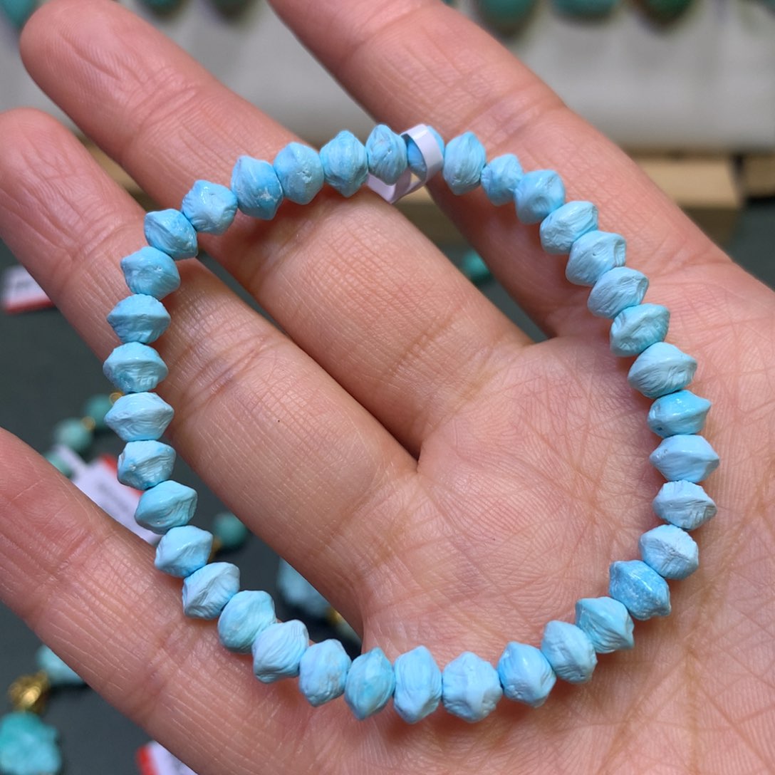 绿松石手串未镶嵌