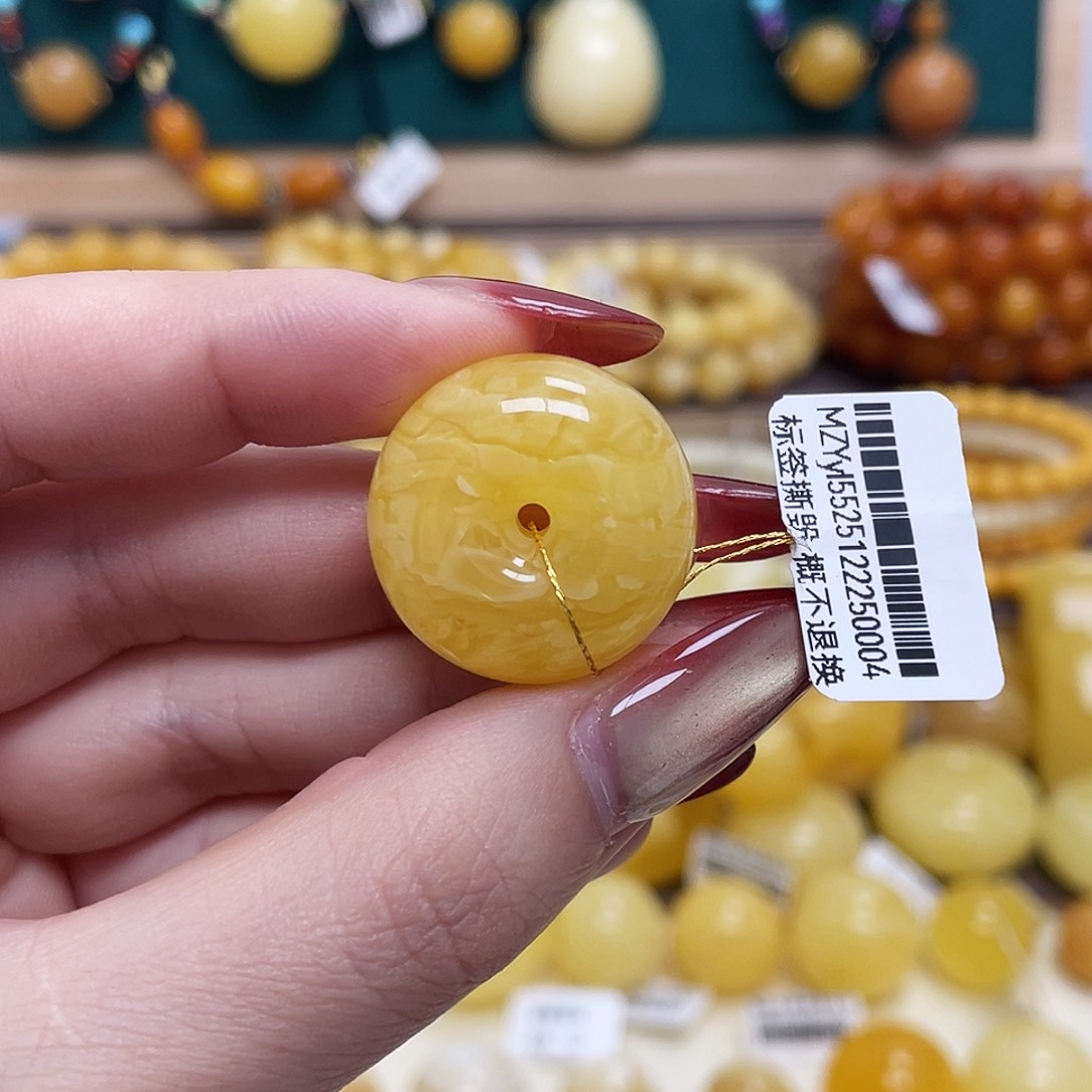 蜜蜡未镶嵌珠宝奇石23.6*12.7mm妖花平安扣 瑕