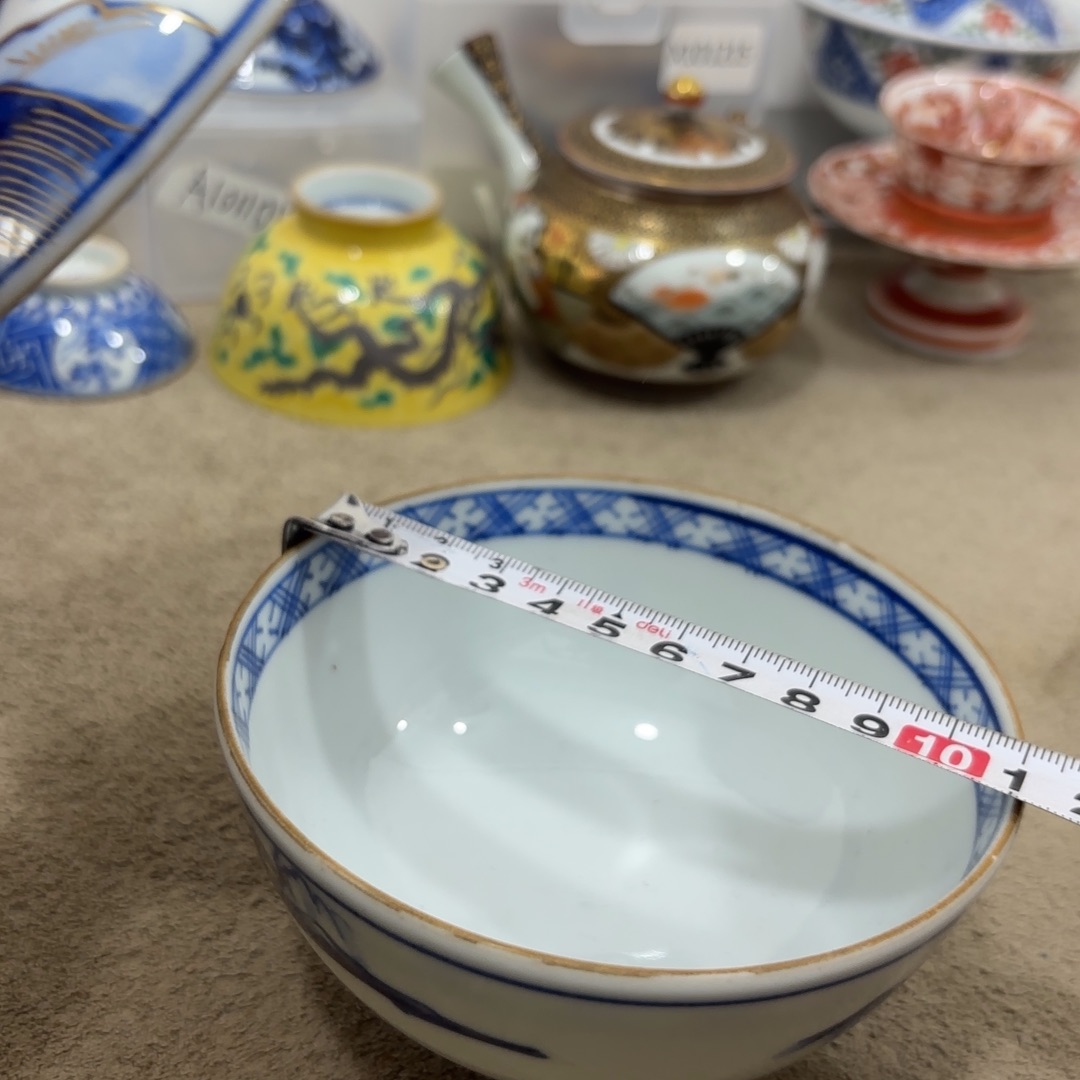 瓷片非常好看漂亮的物品 