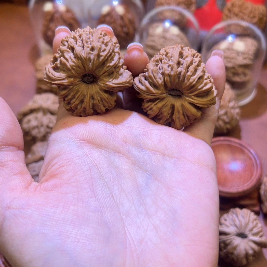 欲***酒手串/手链核桃全品无修凹底拉丝南疆石毕业对 40尺