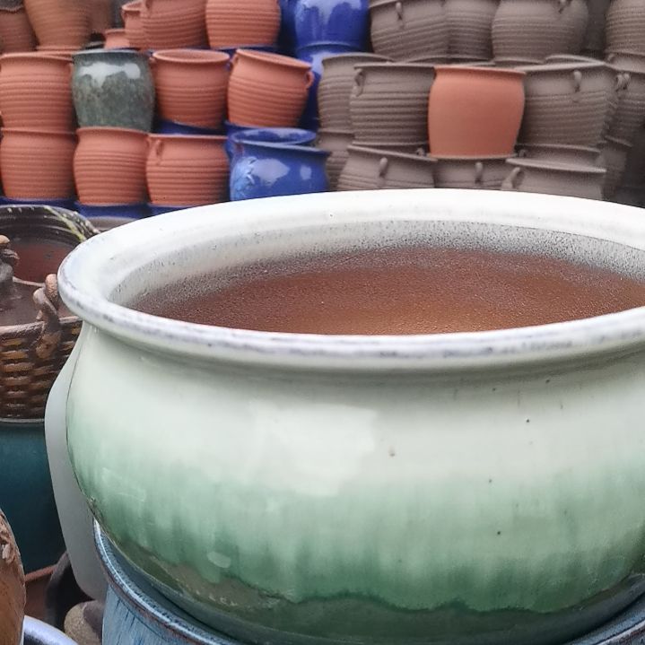 红陶口30高18瑕疵