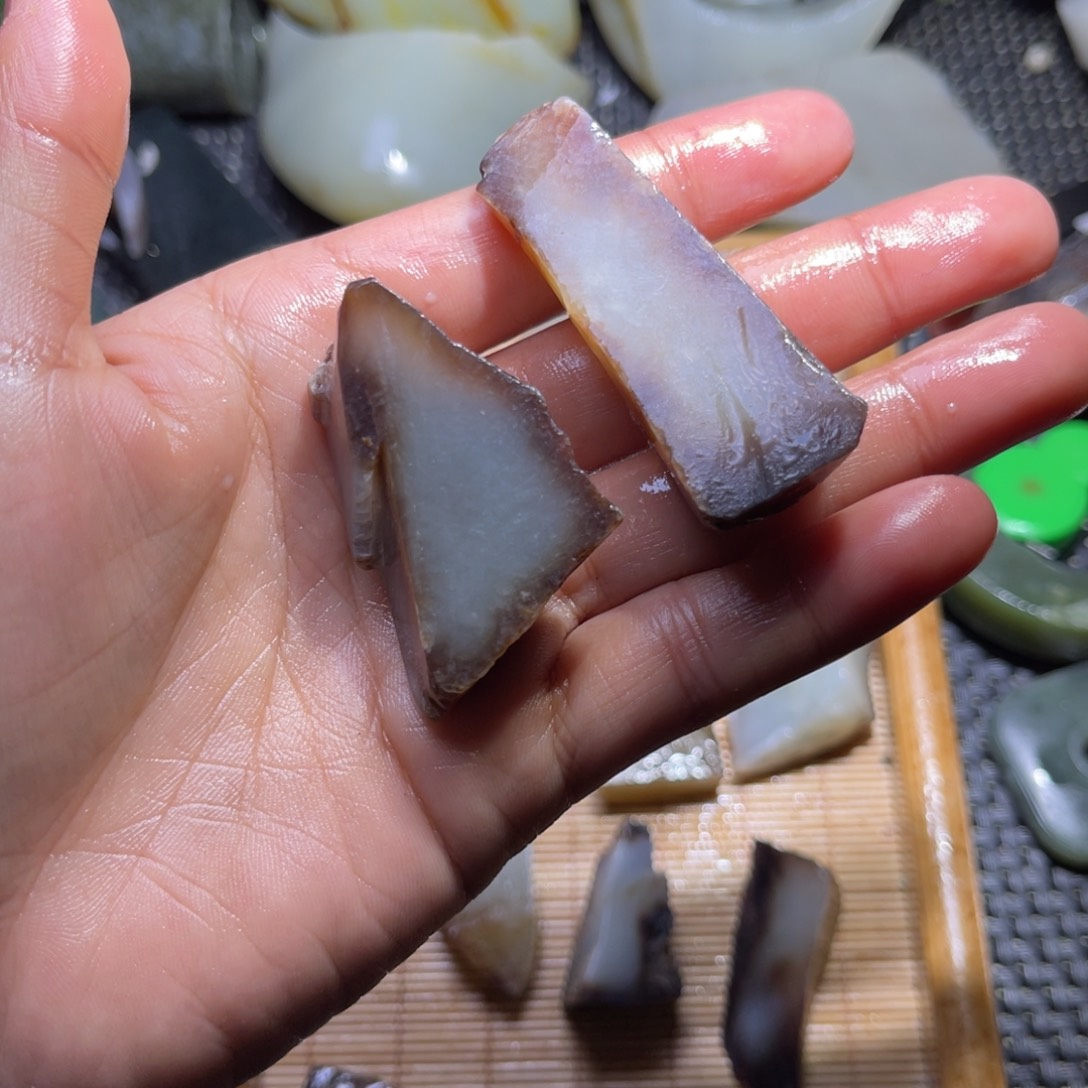 未镶嵌手镯和田玉至**声