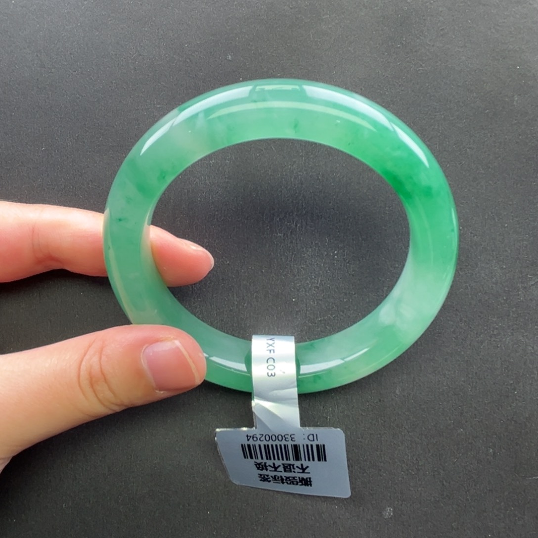 Y***u石英质玉未镶嵌手镯+瑶瑶56.8