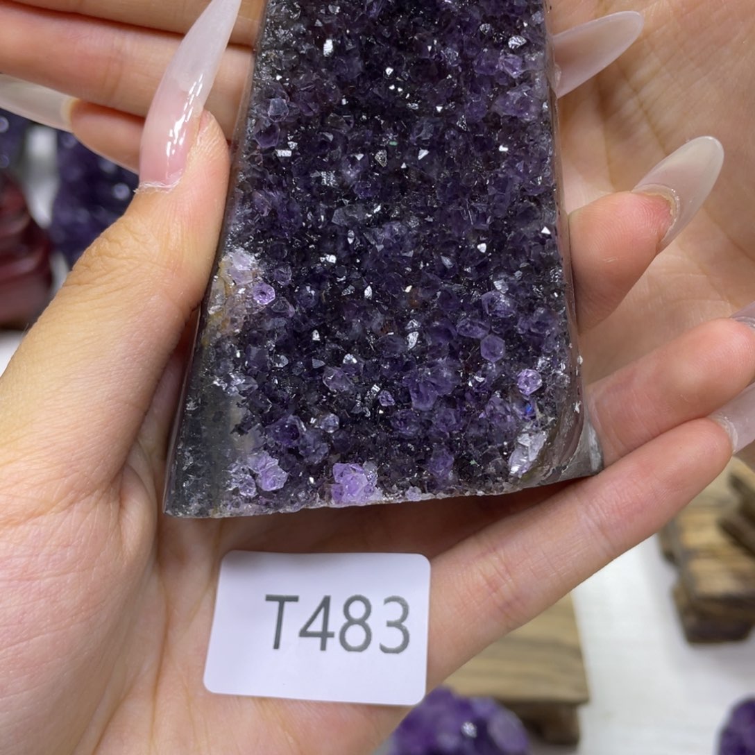 乌拉圭紫水晶摆件T483