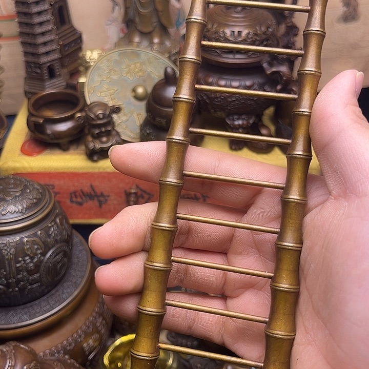 精美铜器点击下单