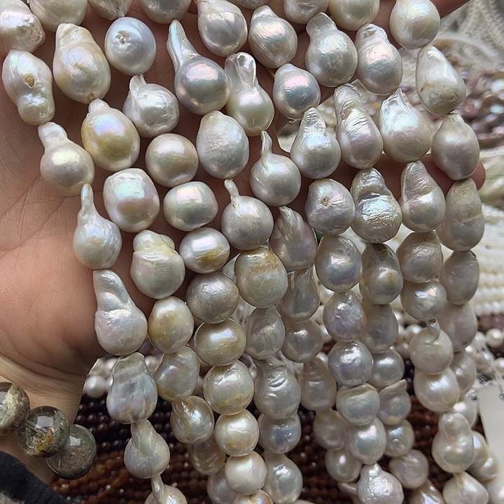 玛瑙/玉髓未镶嵌珠宝半成品一条13mm左右巴洛克珍珠