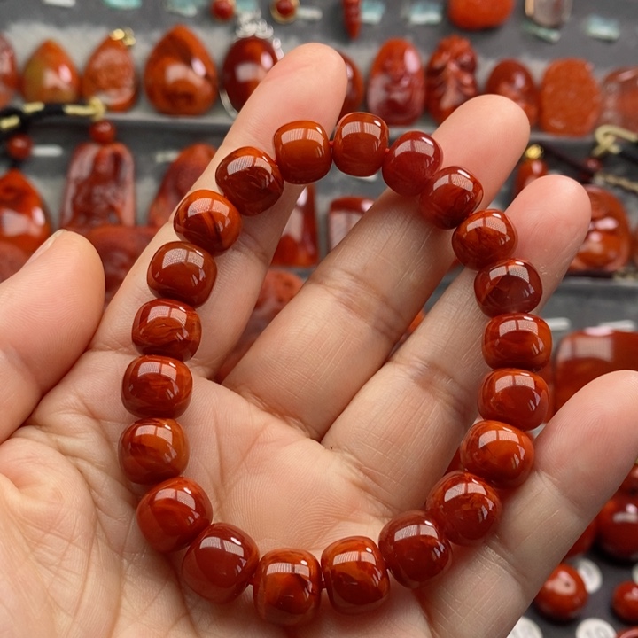 未镶嵌南红玛瑙手串
