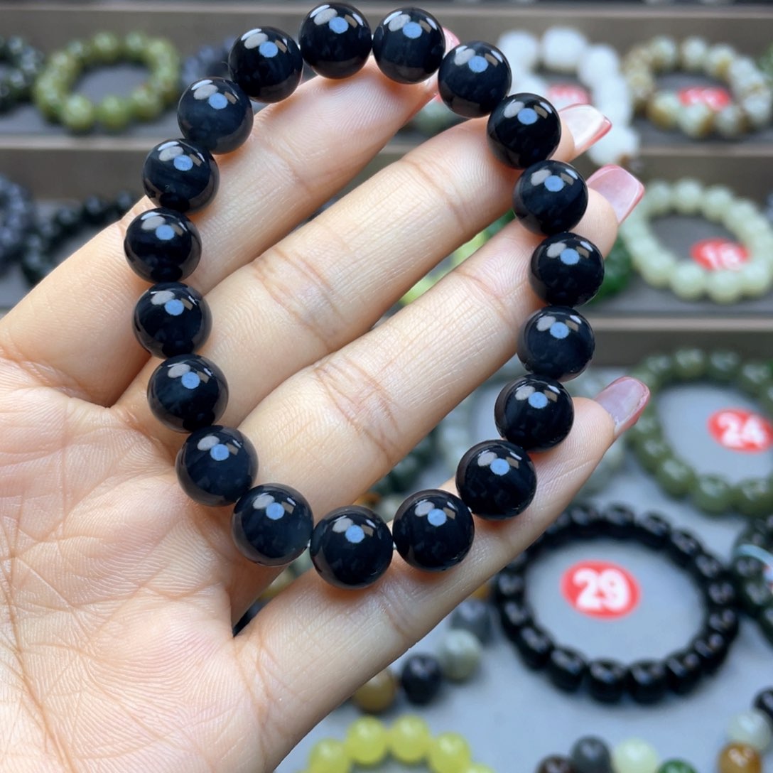 和田玉手链未镶嵌当*