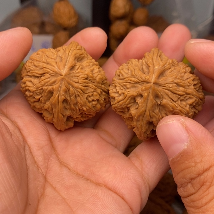 吊坠文玩核桃南疆石