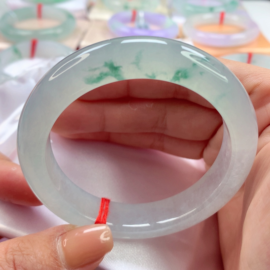 翡翠手镯未镶嵌彭*晨师妹蓝钢毕业种水分单