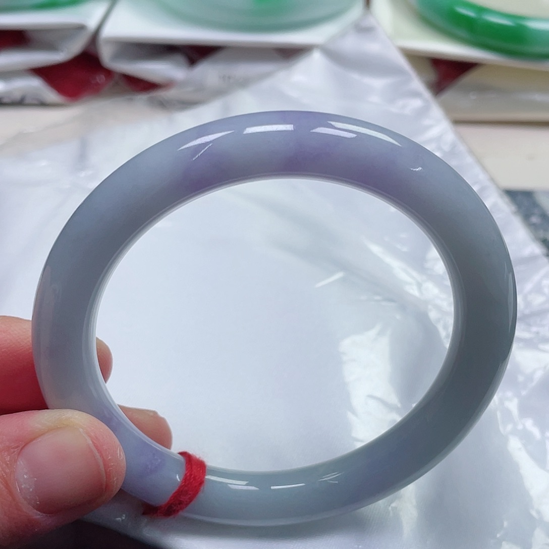 未镶嵌手镯（圆镯）翡翠缅甸翡翠