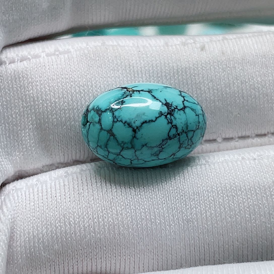 绿松石颈饰未镶嵌