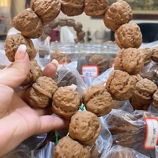 文玩核桃吊坠蛤蟆头手持打底了