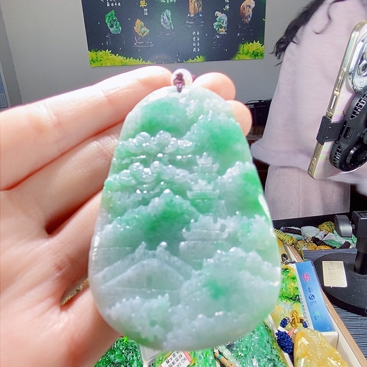 颈饰未镶嵌翡翠翡翠