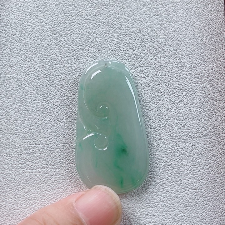 颈饰未镶嵌翡翠孤品