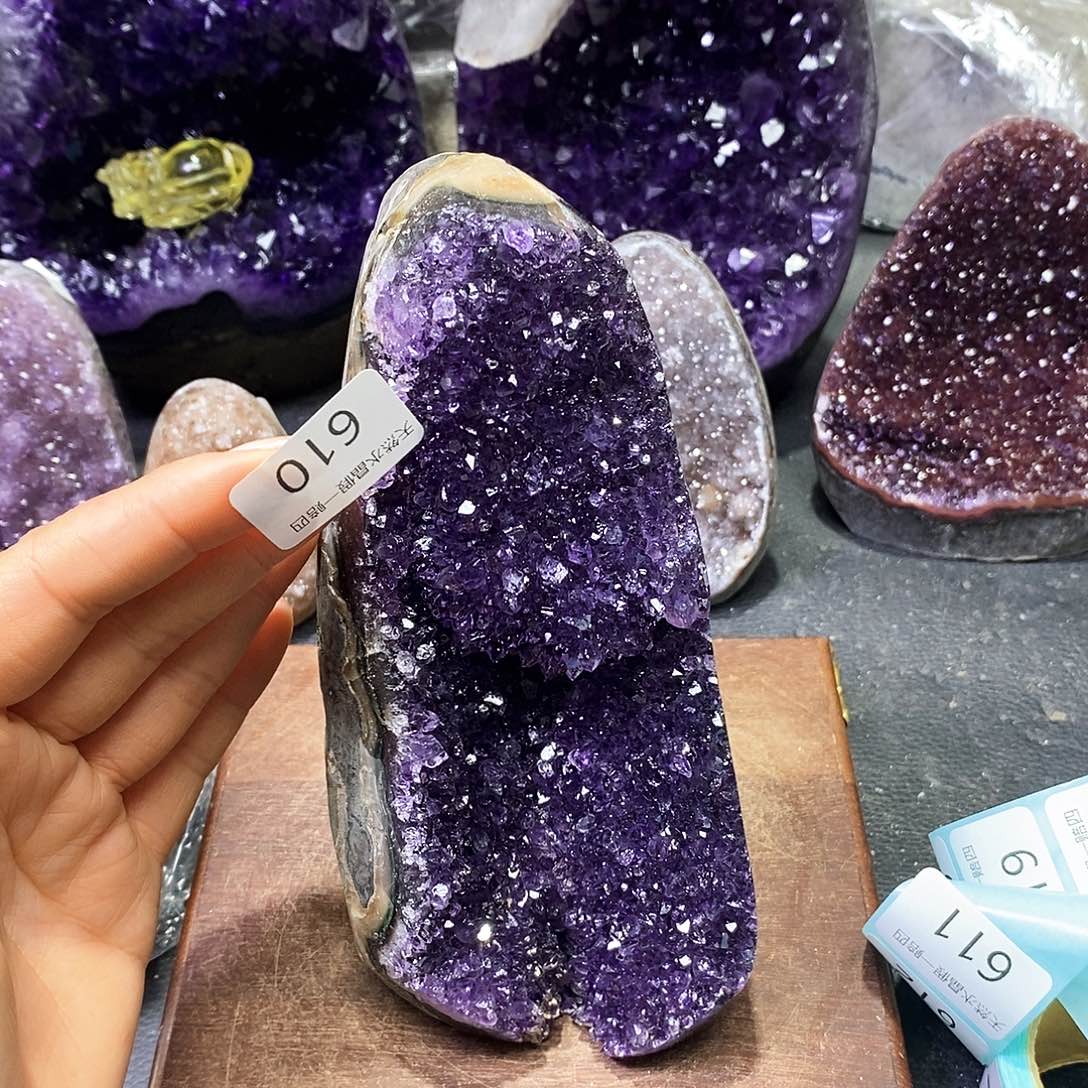 水晶大型摆件（非配饰）未镶嵌