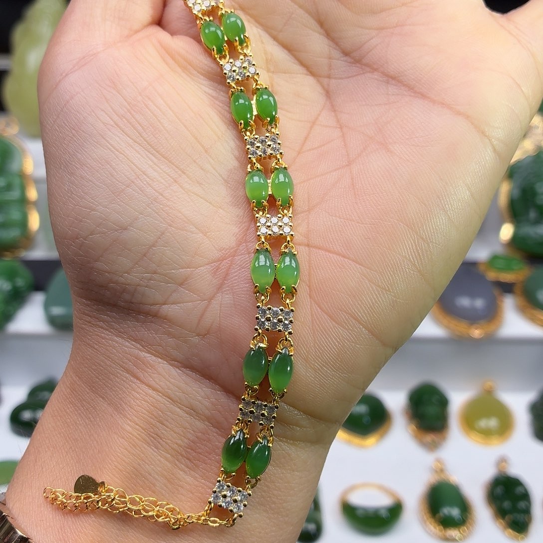 颈饰银S925镶嵌和田玉猫眼