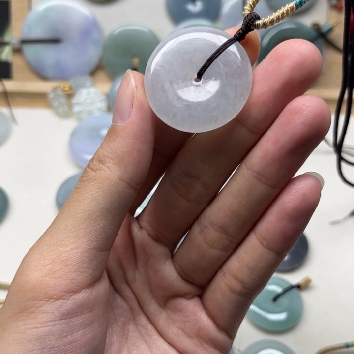 颈饰未镶嵌翡翠天然翡翠Ａ货