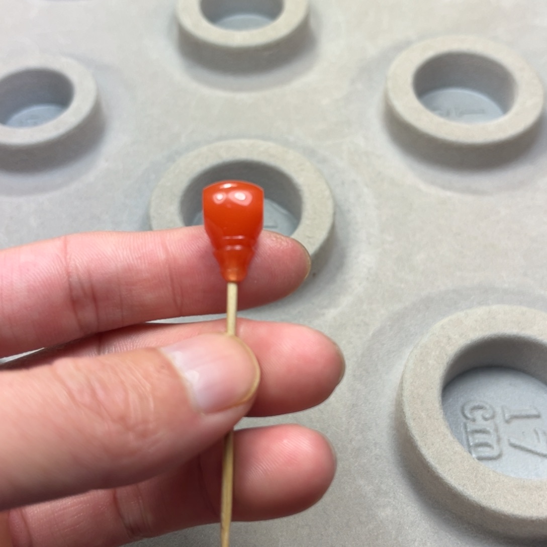 南红玛瑙一体三通未镶嵌