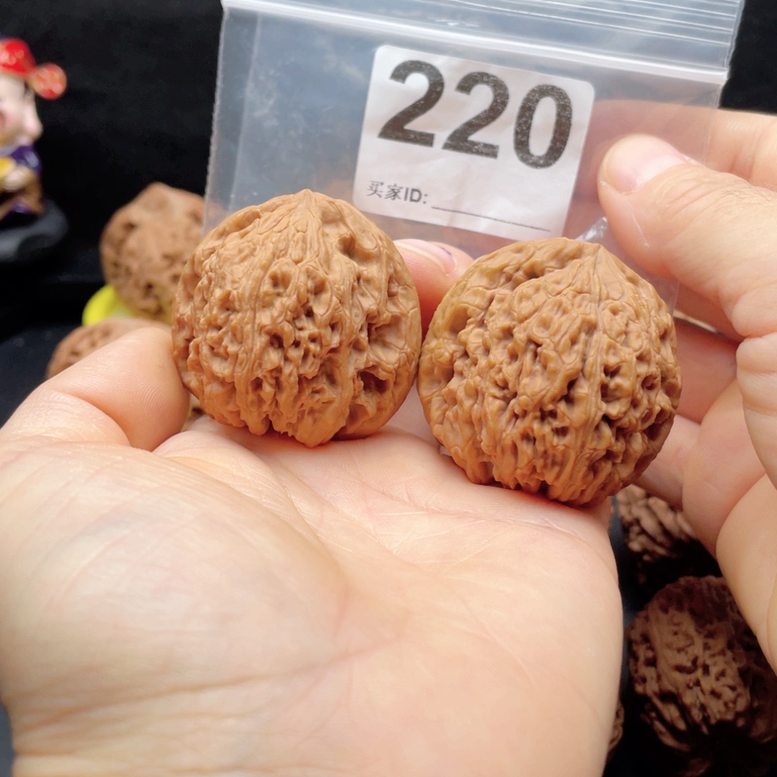 把件文玩核桃南疆41 40 40