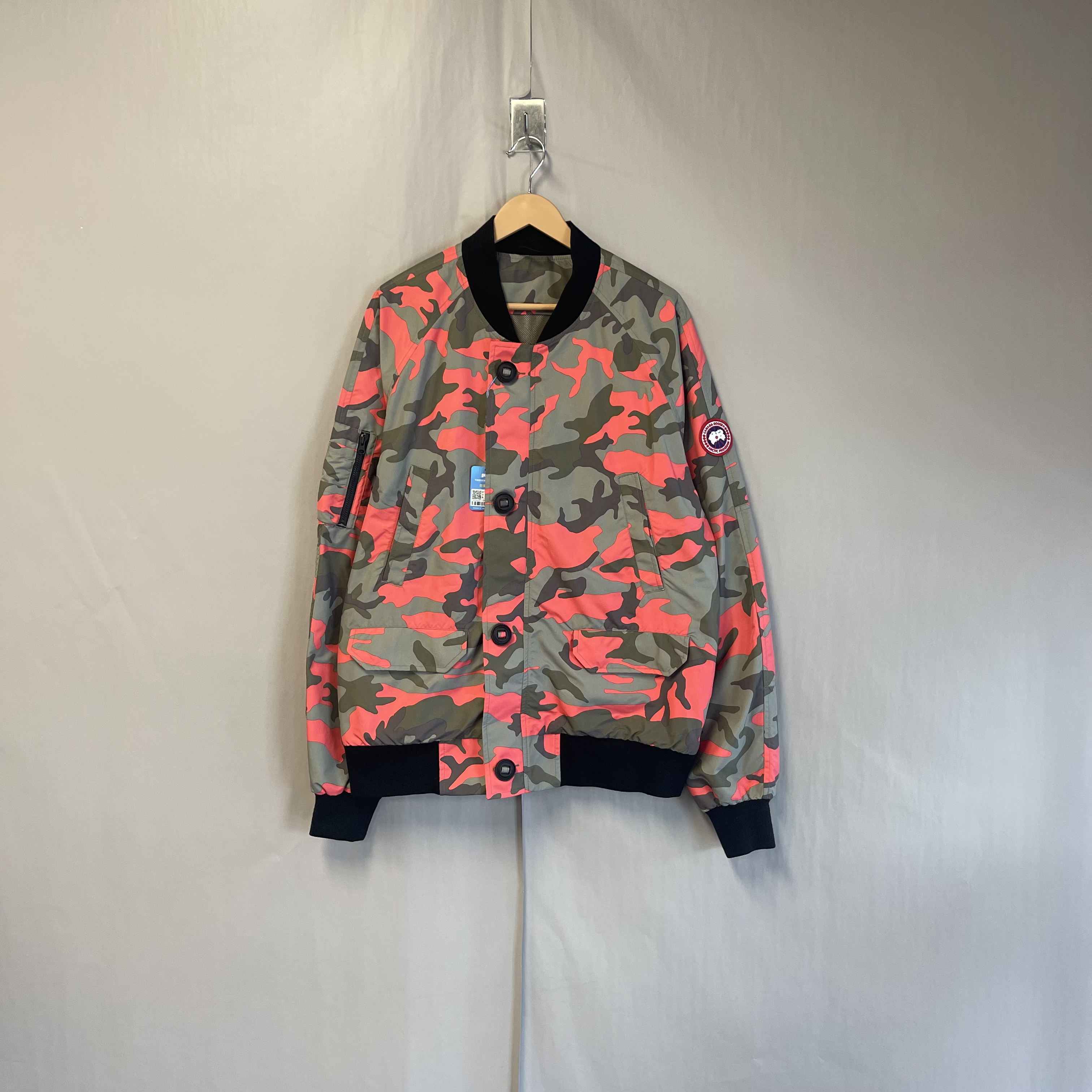 99新 CANADA GOOSE 红绿迷彩纽扣夹克 L码 ##8057