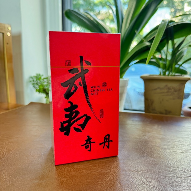 春自东南武夷岩茶奇丹纯种大红袍桂花香武夷山乌龙茶