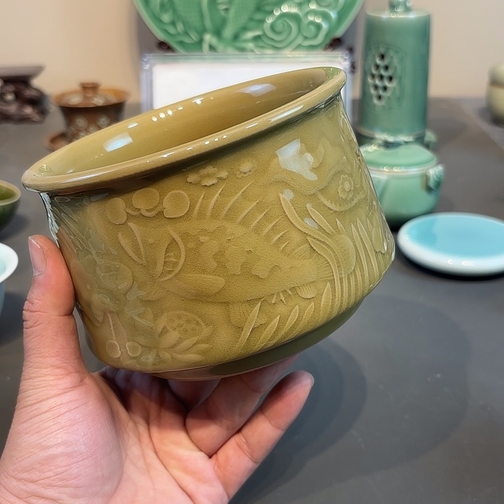 瓷片龙泉青瓷福利青瓷