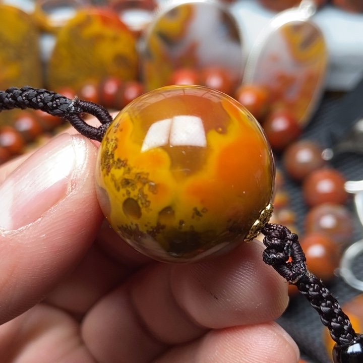 玛瑙/玉髓吊坠未镶嵌