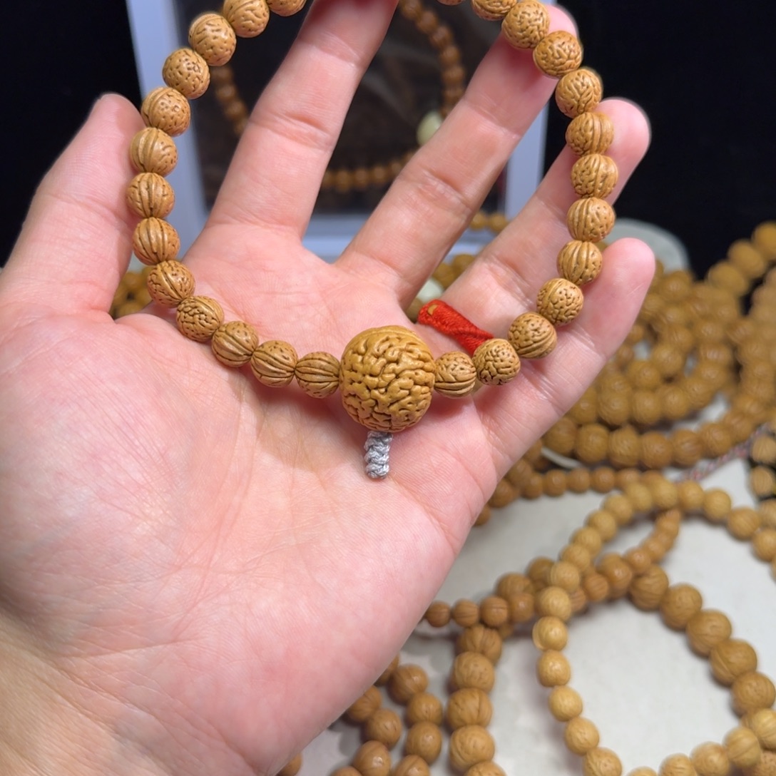 吊坠桃核9X8+小桃核