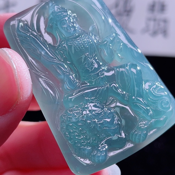 翡翠颈饰未镶嵌9999999999