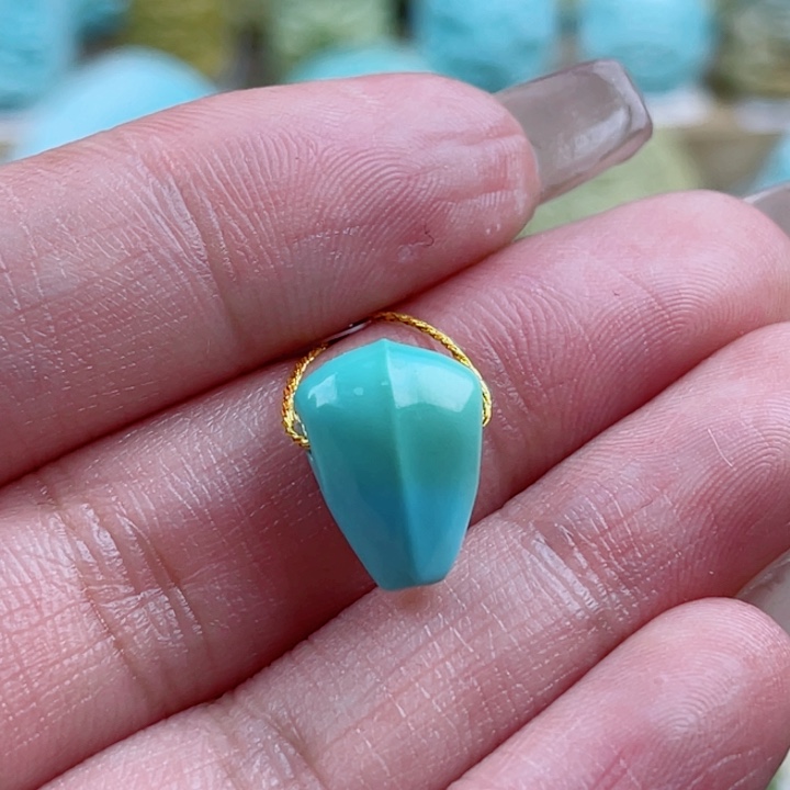 绿松石未镶嵌珠宝奇石9.9mm