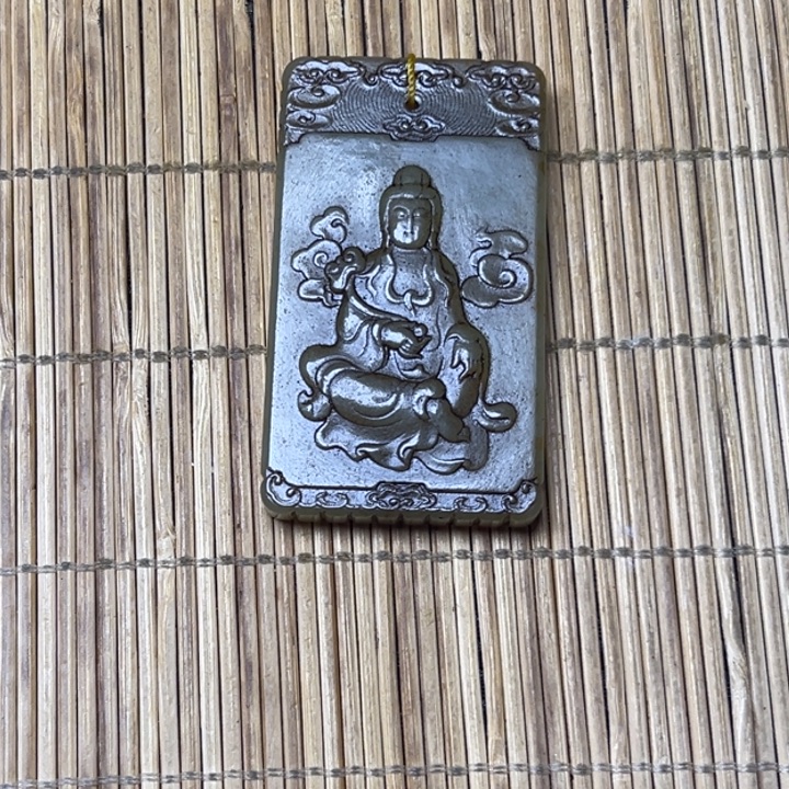 名***罢和田玉未镶嵌挂件