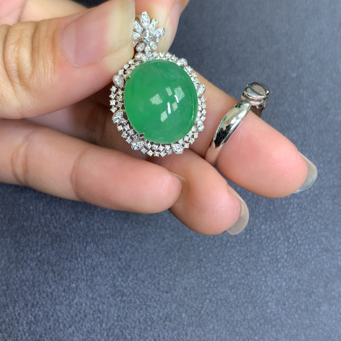 翡翠颈饰18K金镶嵌翡翠（两用款）