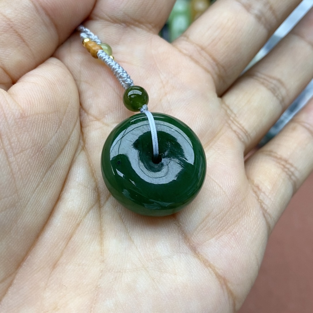 吊坠(不含链)未镶嵌和田玉卡25