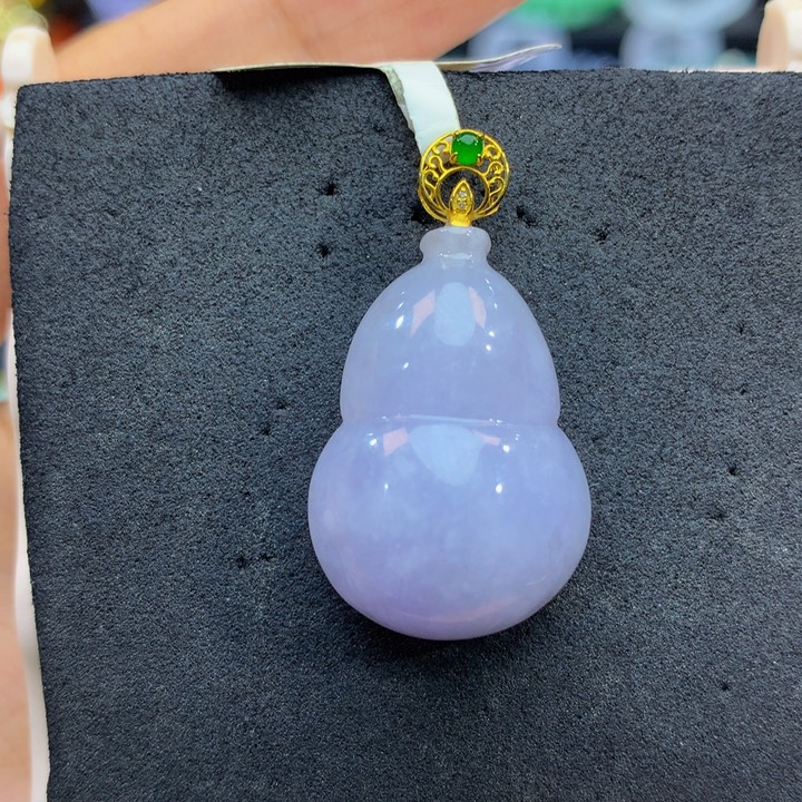 翡翠18K金镶嵌耳饰翡翠