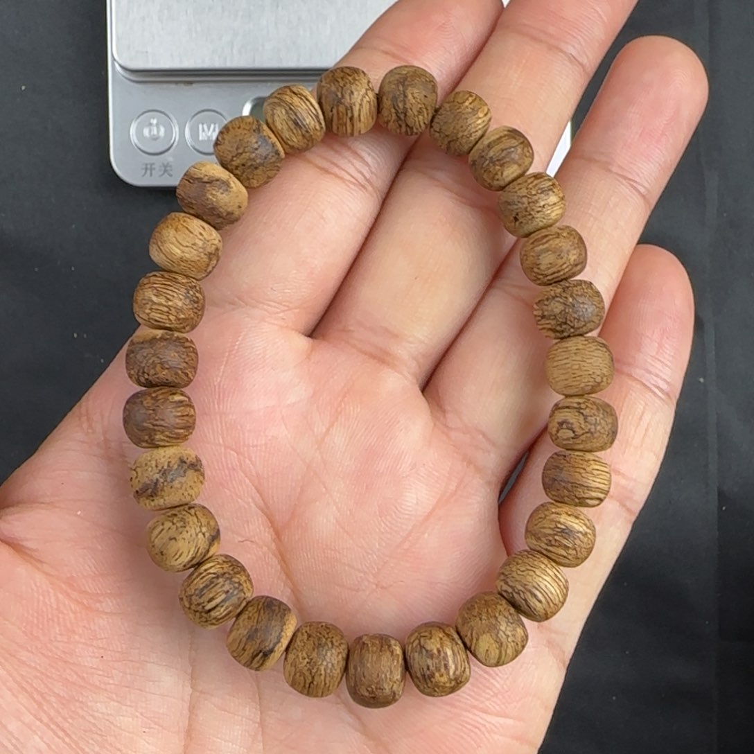 沉香手串柬埔寨 树根料 6.8g