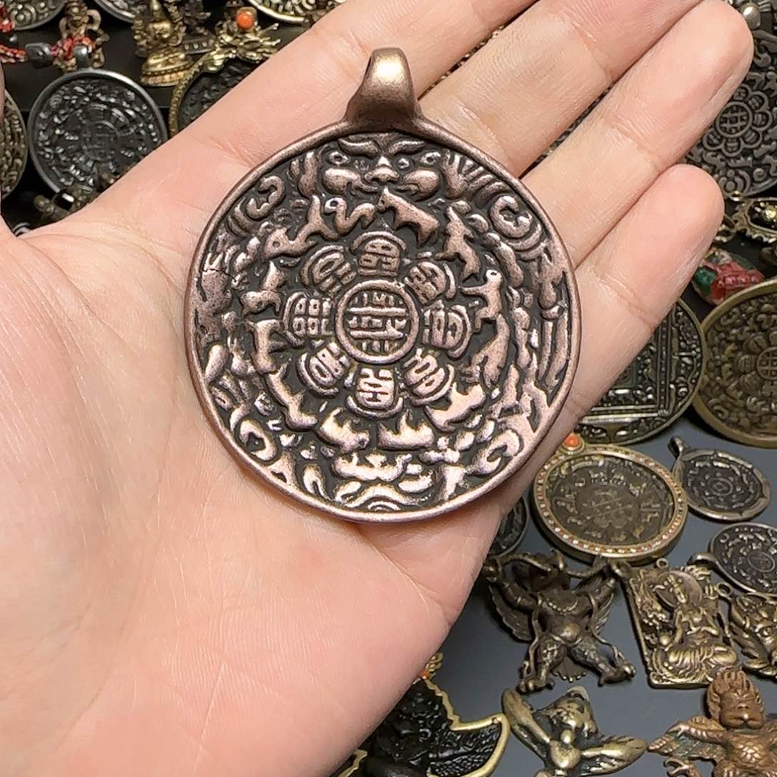 泥塑精品小元素品相完美的话，