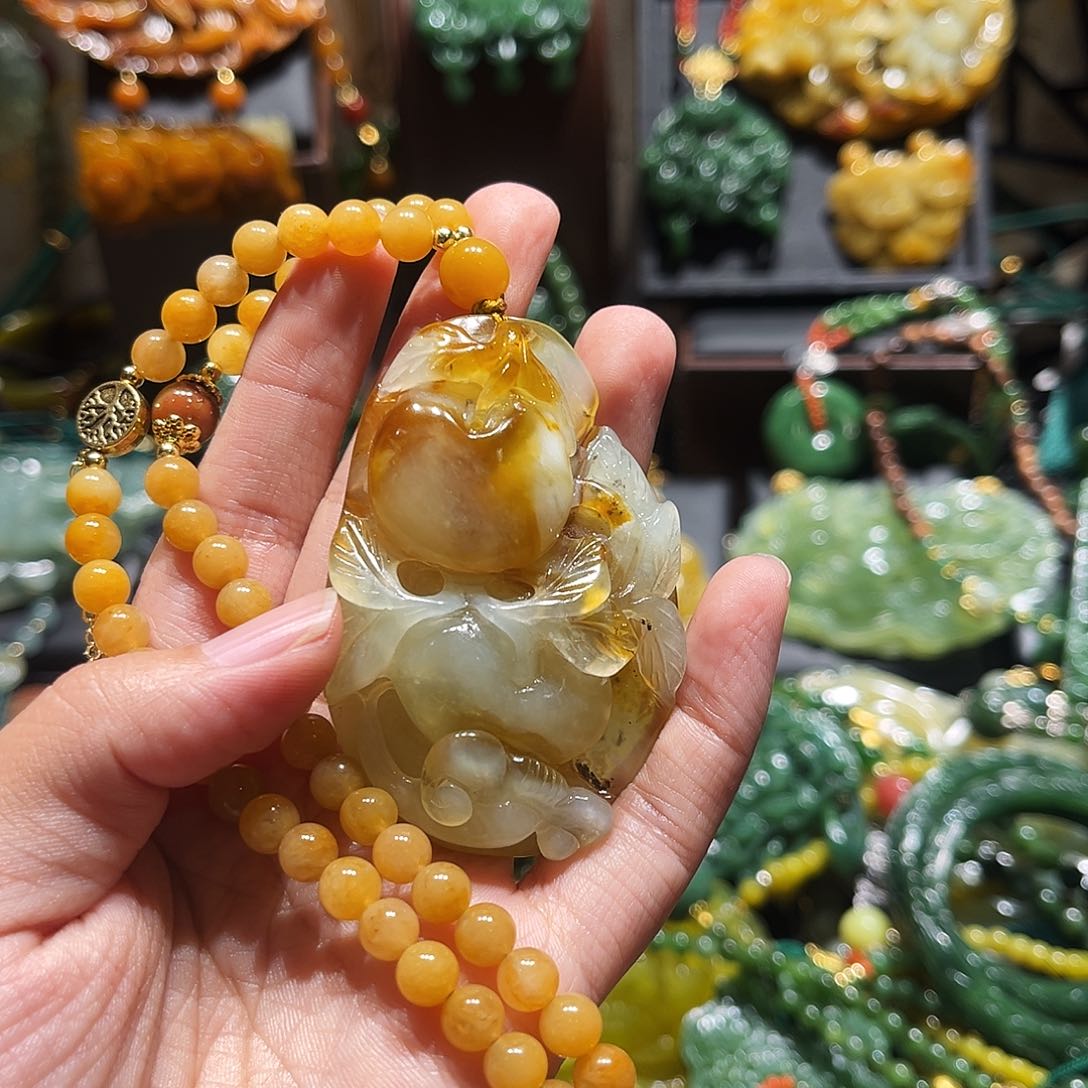 未镶嵌岫玉毛衣链