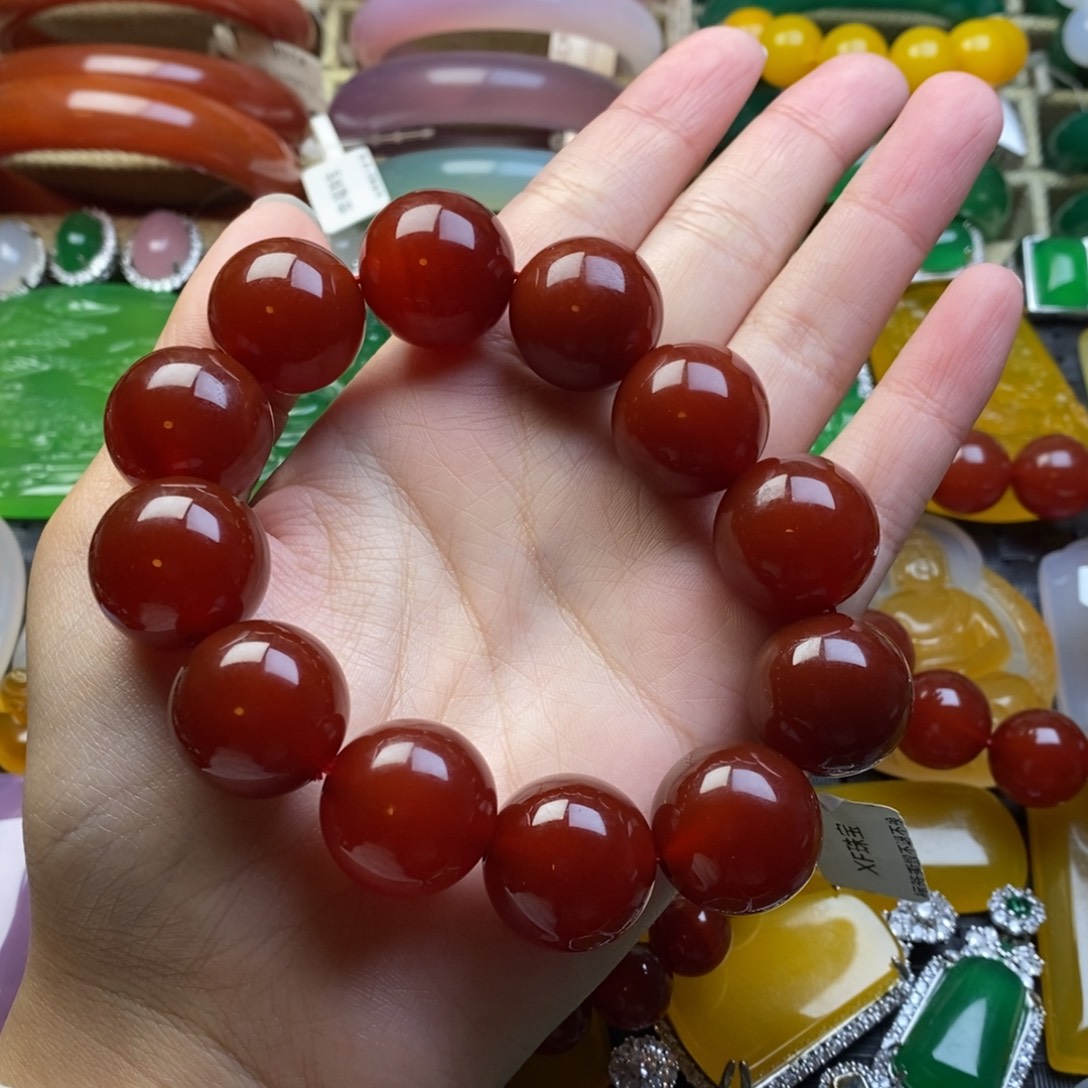 盛***队玛瑙/玉髓未镶嵌手串20m