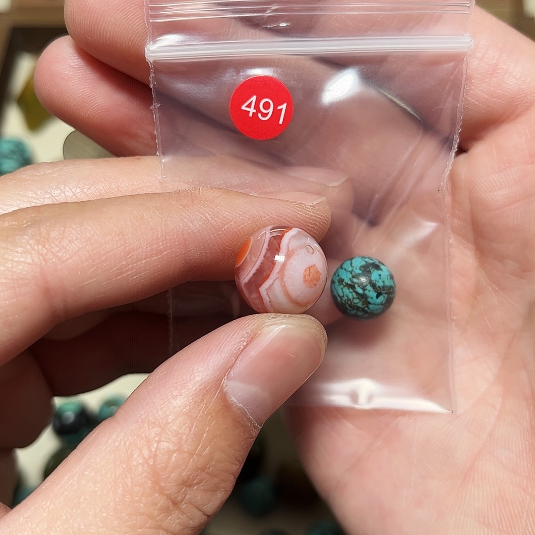 山***子南红玛瑙未镶嵌珠宝奇石