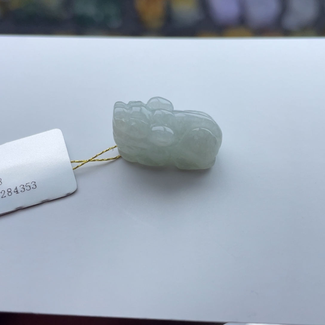 翡翠颈饰未镶嵌貔貅