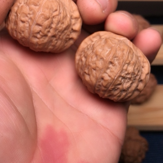 再***再文玩核桃吊坠南瓜