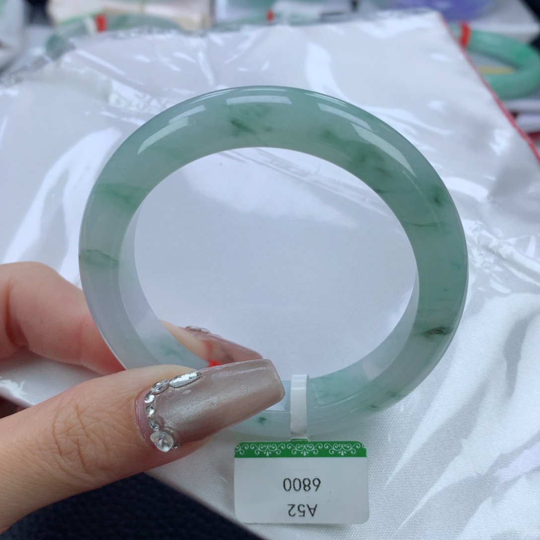 翡翠手镯未镶嵌52.2正圈