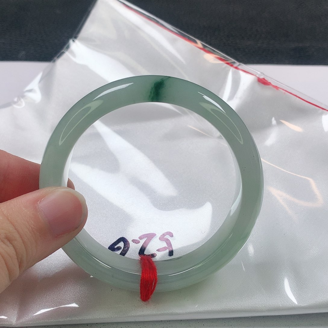 未镶嵌手镯翡翠436